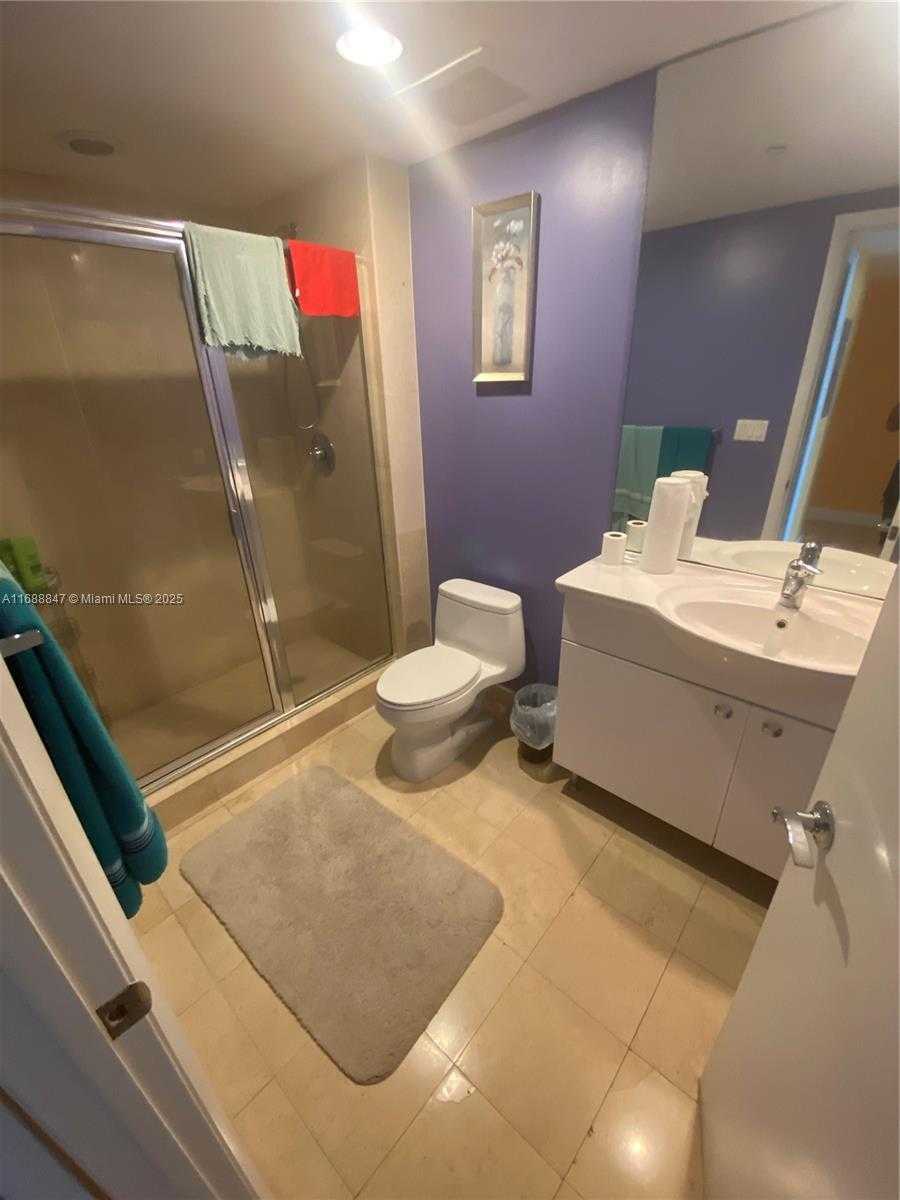Small Image of 1850 SOUTH OCEAN DR #810, Hallandale Beach Number 18