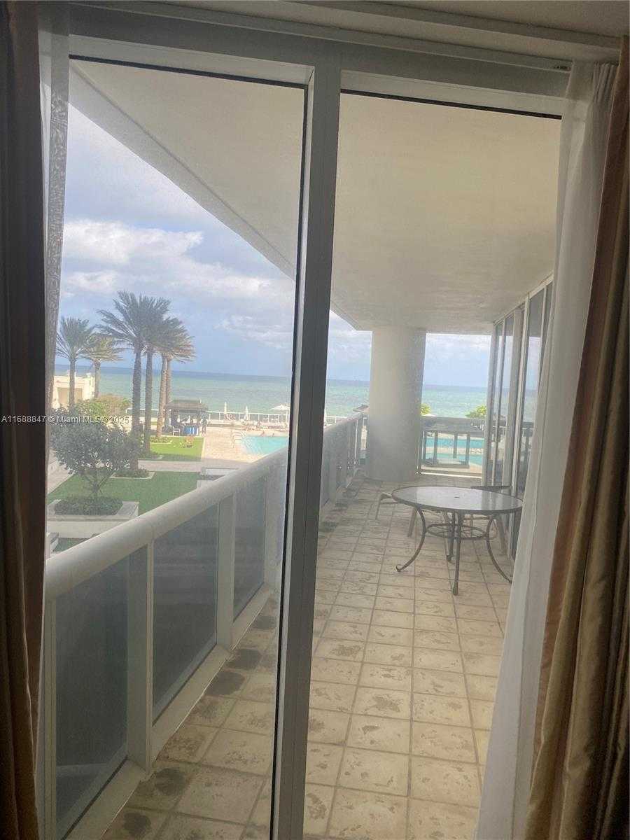 Small Image of 1850 SOUTH OCEAN DR #810, Hallandale Beach Number 19