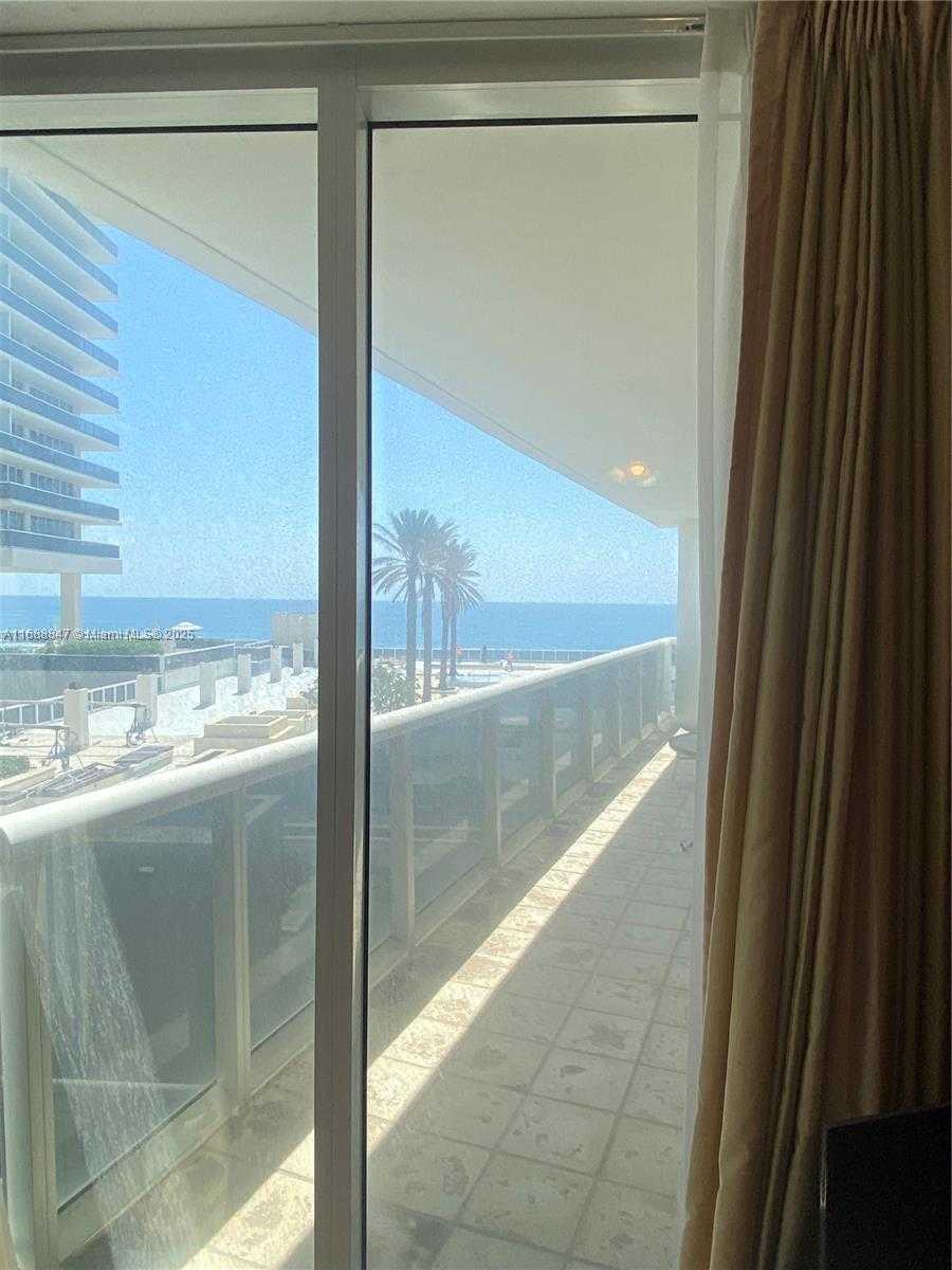 Small Image of 1850 SOUTH OCEAN DR #810, Hallandale Beach Number 22