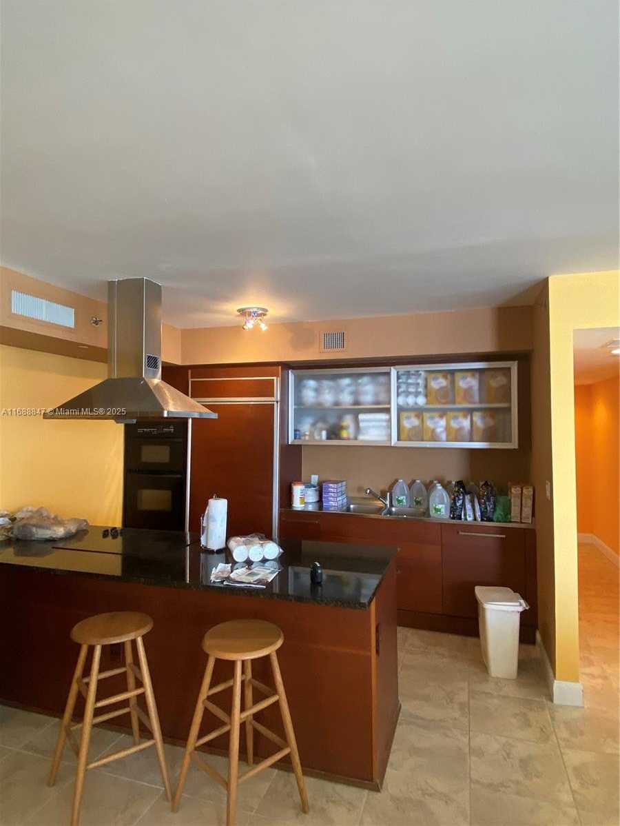 Small Image of 1850 SOUTH OCEAN DR #810, Hallandale Beach Number 25