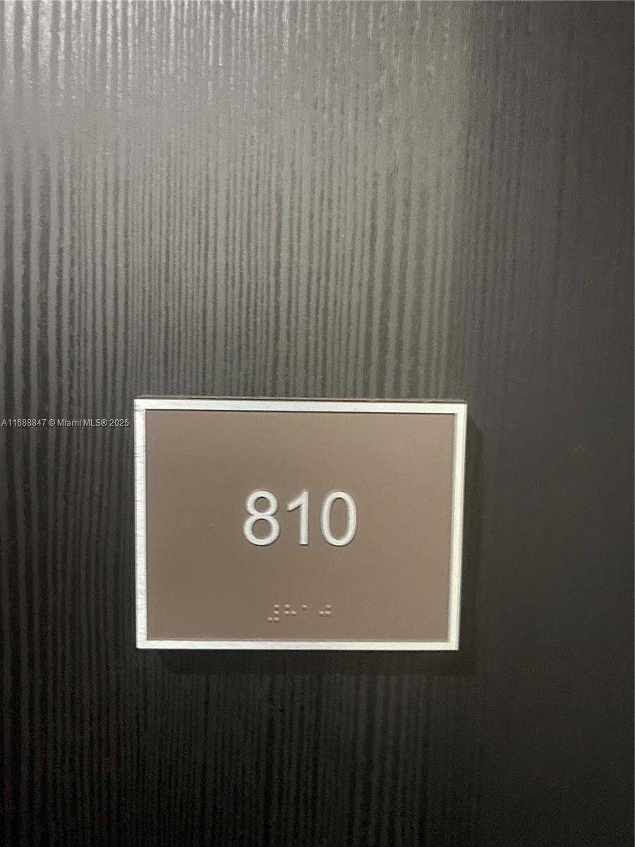 Small Image of 1850 SOUTH OCEAN DR #810, Hallandale Beach Number 3