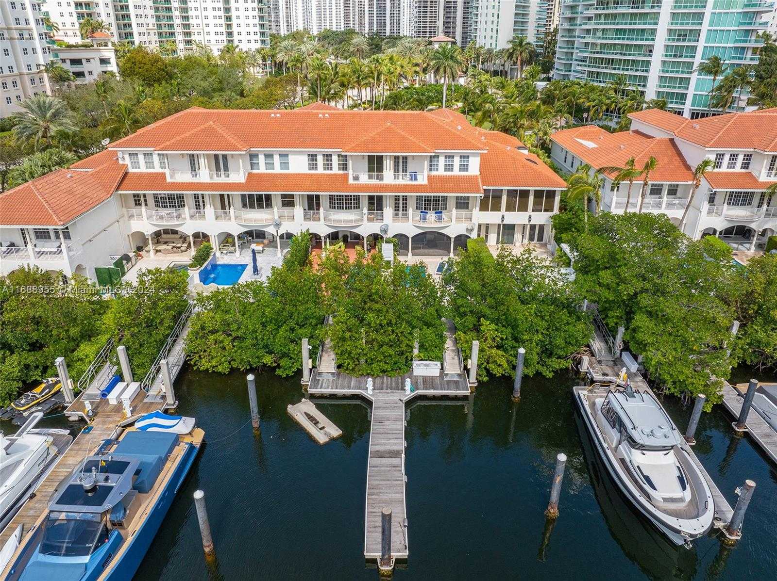 Small Image of 3760 NORTH EAST 199TH TER, Aventura Number 2