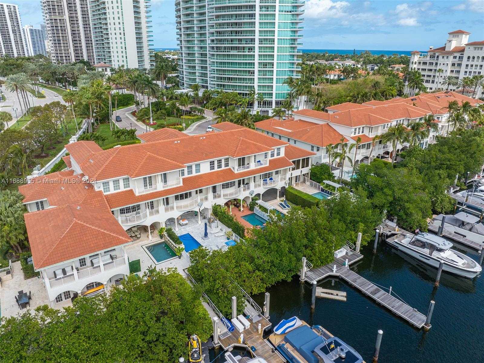 Small Image of 3760 NORTH EAST 199TH TER, Aventura Number 3