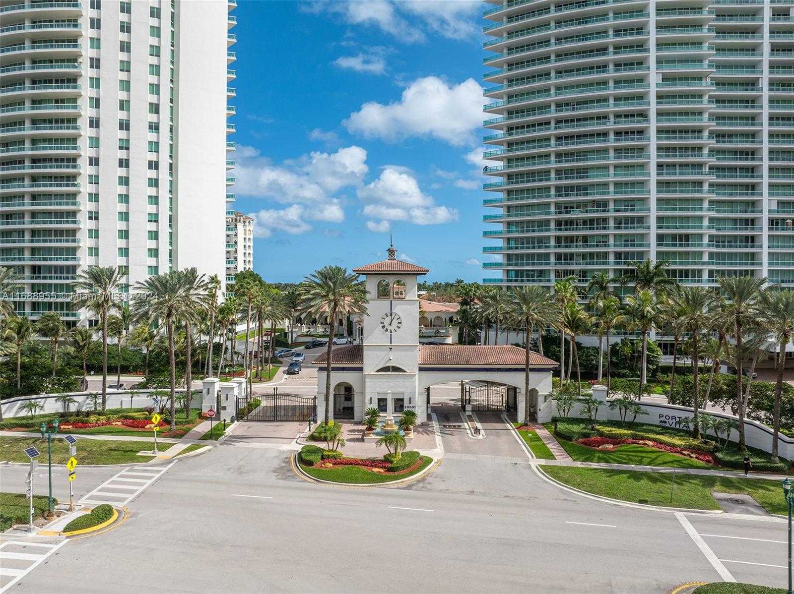 Small Image of 3760 NORTH EAST 199TH TER, Aventura Number 33