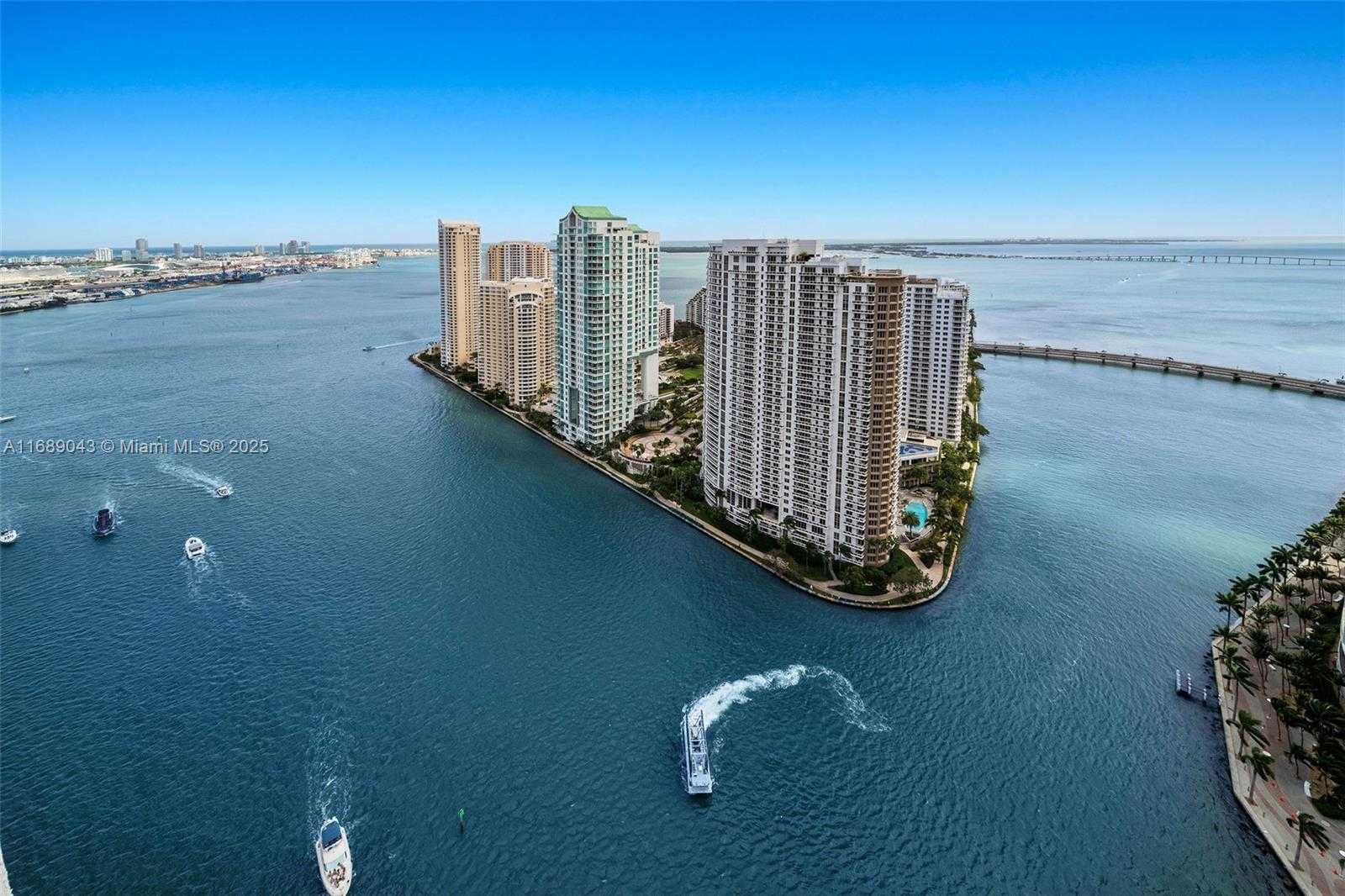 Small Image of 300 BISCAYNE BLVD WAY #3803, Miami Number 16
