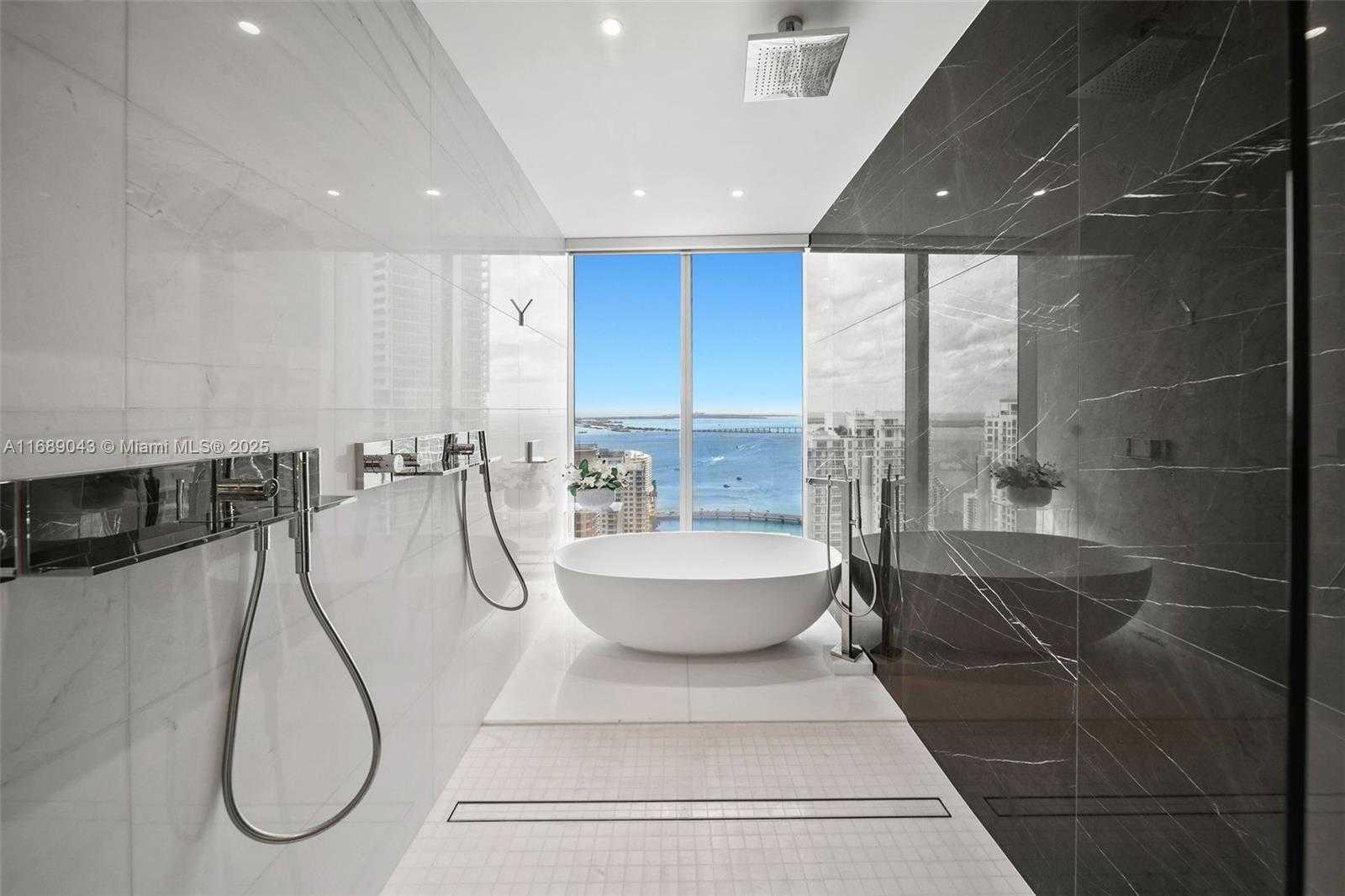 Small Image of 300 BISCAYNE BLVD WAY #3803, Miami Number 27