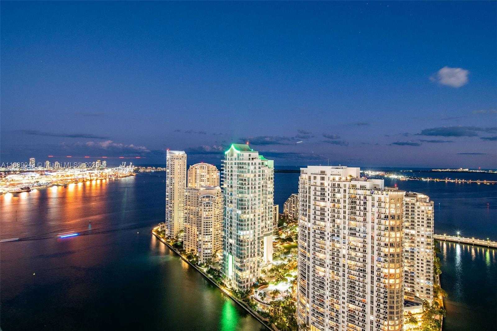 Small Image of 300 BISCAYNE BLVD WAY #3803, Miami Number 52