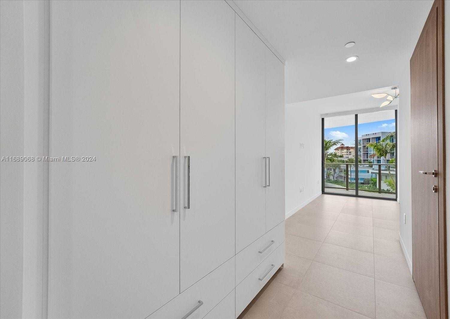 Small Image of 1135 103RD ST #403, Bay Harbor Islands Number 33