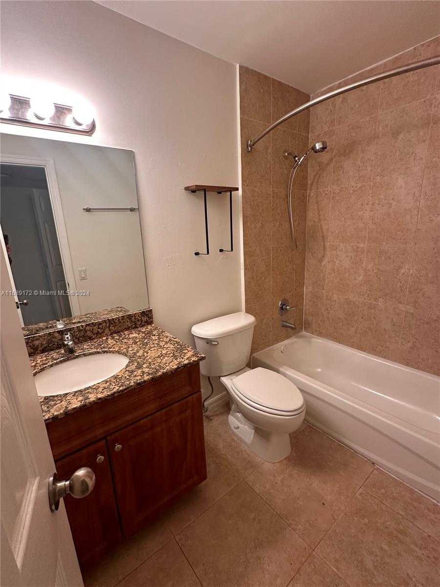 Small Image of 14500 SOUTH WEST 88TH AVE #227, Palmetto Bay Number 17