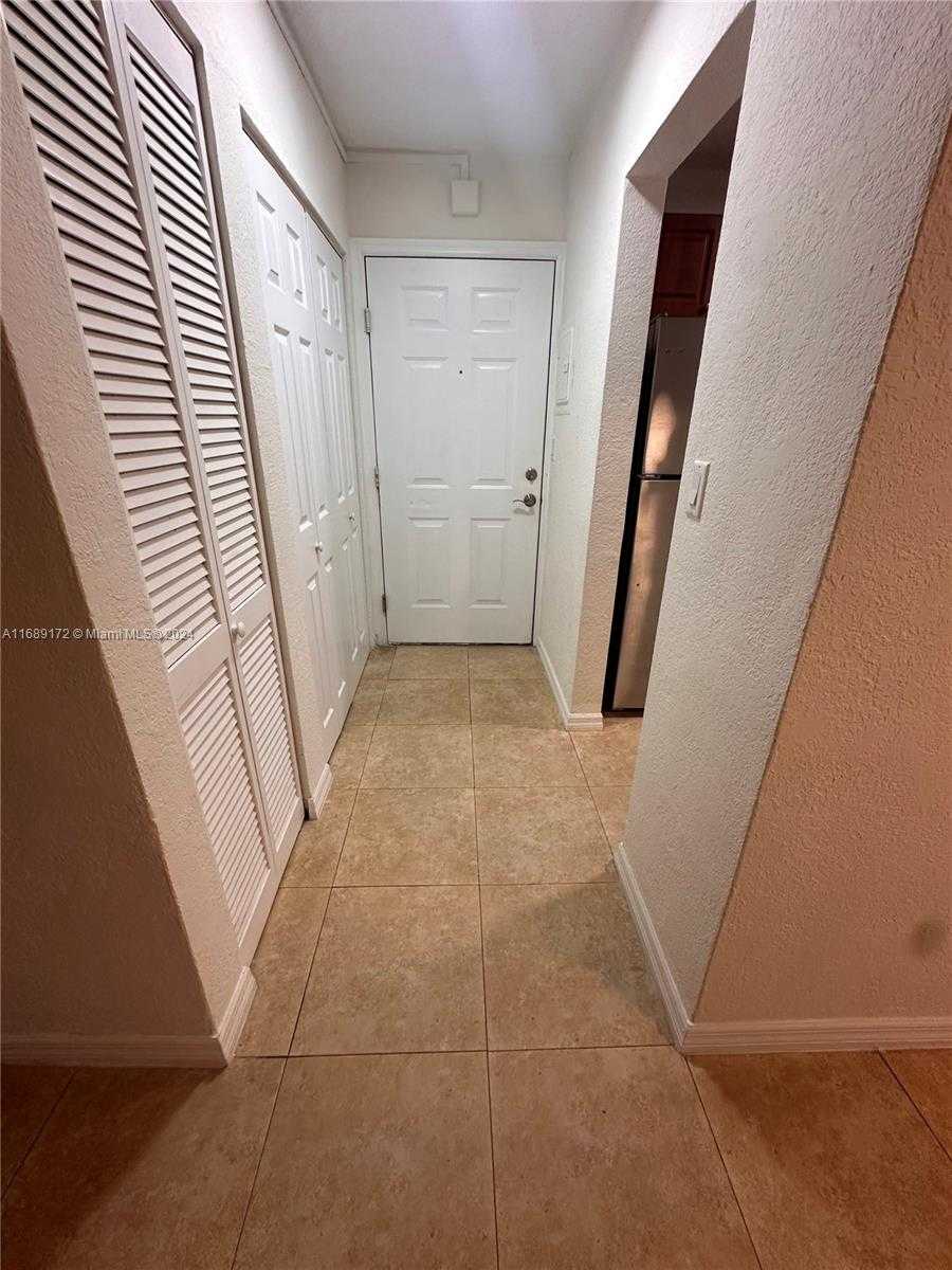 Small Image of 14500 SOUTH WEST 88TH AVE #227, Palmetto Bay Number 3