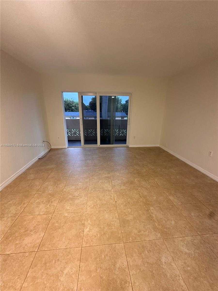 Small Image of 14500 SOUTH WEST 88TH AVE #227, Palmetto Bay Number 6