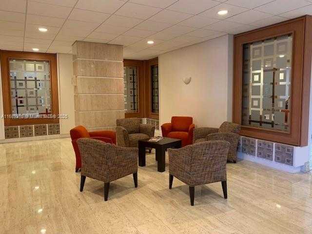 Small Image of 2899 COLLINS AVE #1448, Miami Beach Number 15