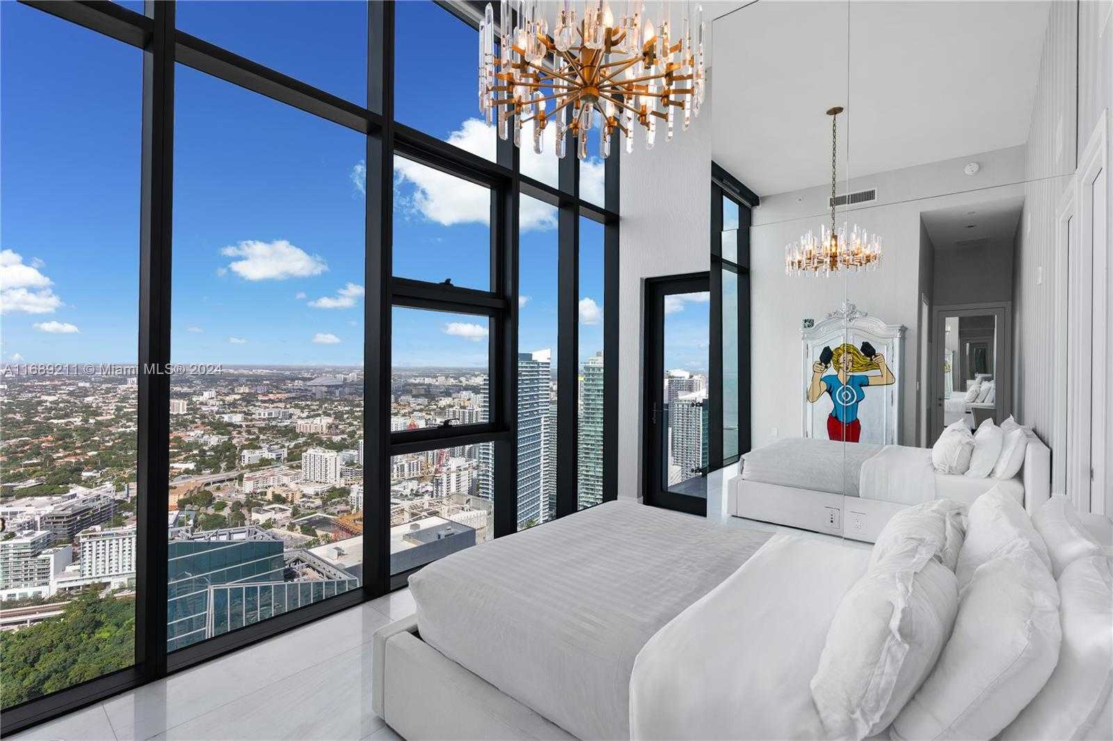 Small Image of 1451 BRICKELL AVE #PH 54, Miami Number 16