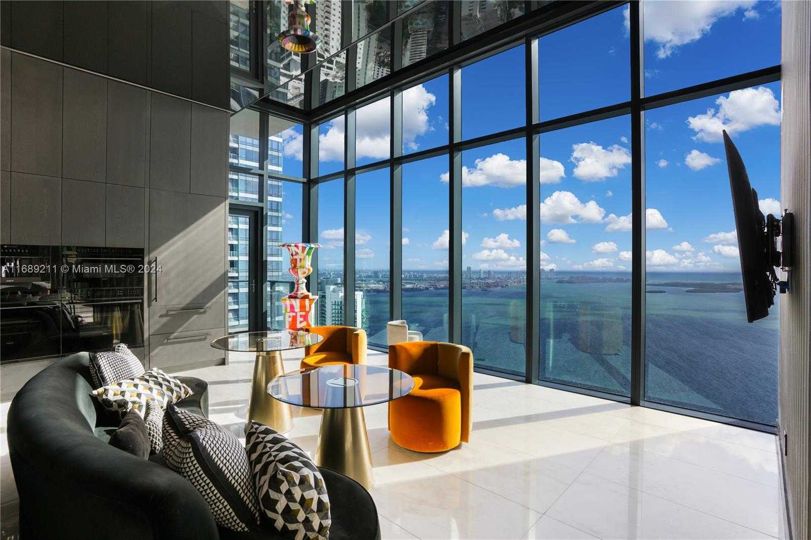 Small Image of 1451 BRICKELL AVE #PH 54, Miami Number 6