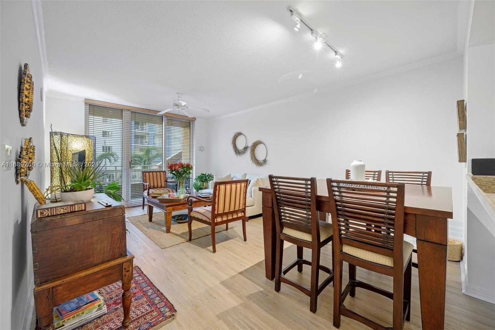 Small Image of 2665 SOUTH WEST 37TH AVE #202, Miami Number 3