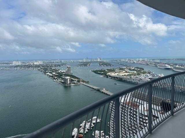 Small Image of 1750 NORTH BAYSHORE DR #5501, Miami Number 2