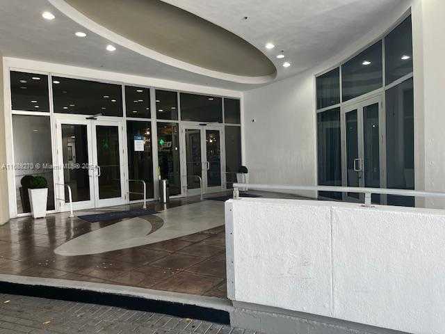 Small Image of 1750 NORTH BAYSHORE DR #5501, Miami Number 21