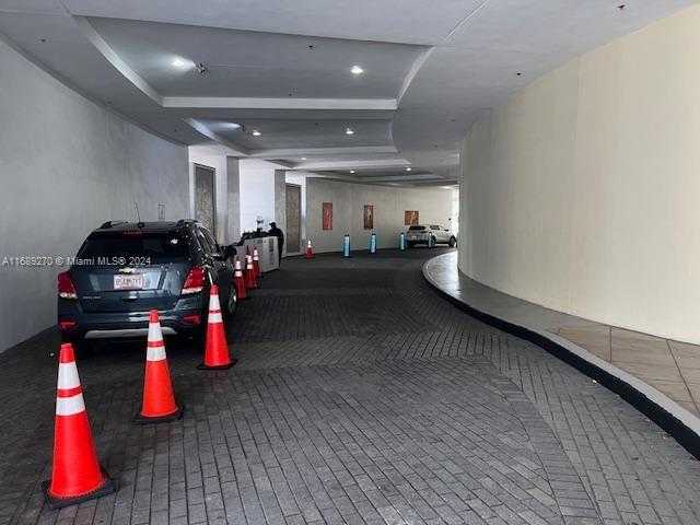 Small Image of 1750 NORTH BAYSHORE DR #5501, Miami Number 23