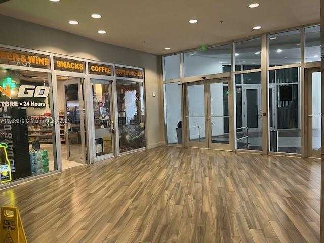 Small Image of 1750 NORTH BAYSHORE DR #5501, Miami Number 26