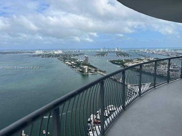 Small Image of 1750 NORTH BAYSHORE DR #5501, Miami Number 3