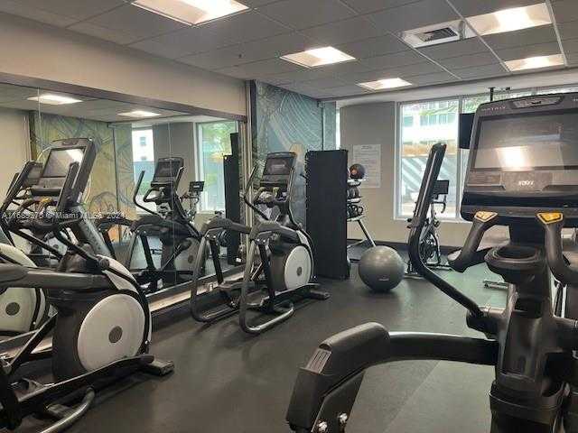 Small Image of 1750 NORTH BAYSHORE DR #5501, Miami Number 30