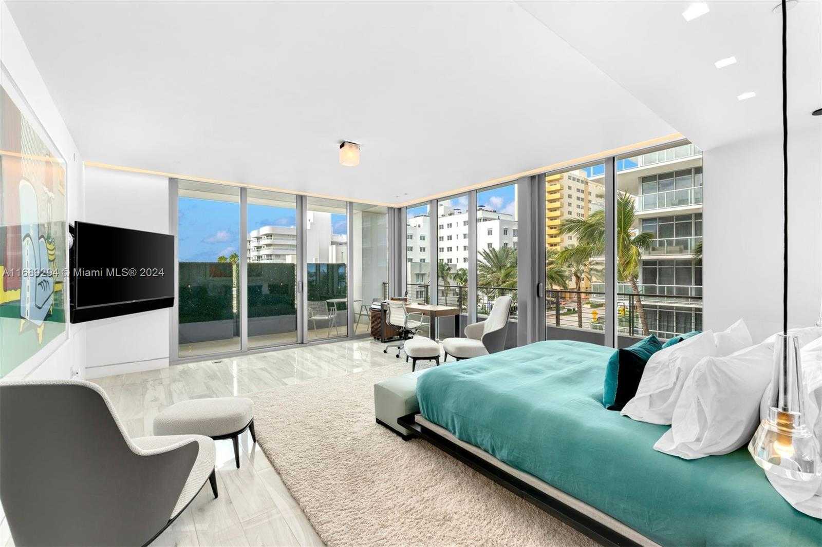 Small Image of 3651 COLLINS AVE #300, Miami Beach Number 13
