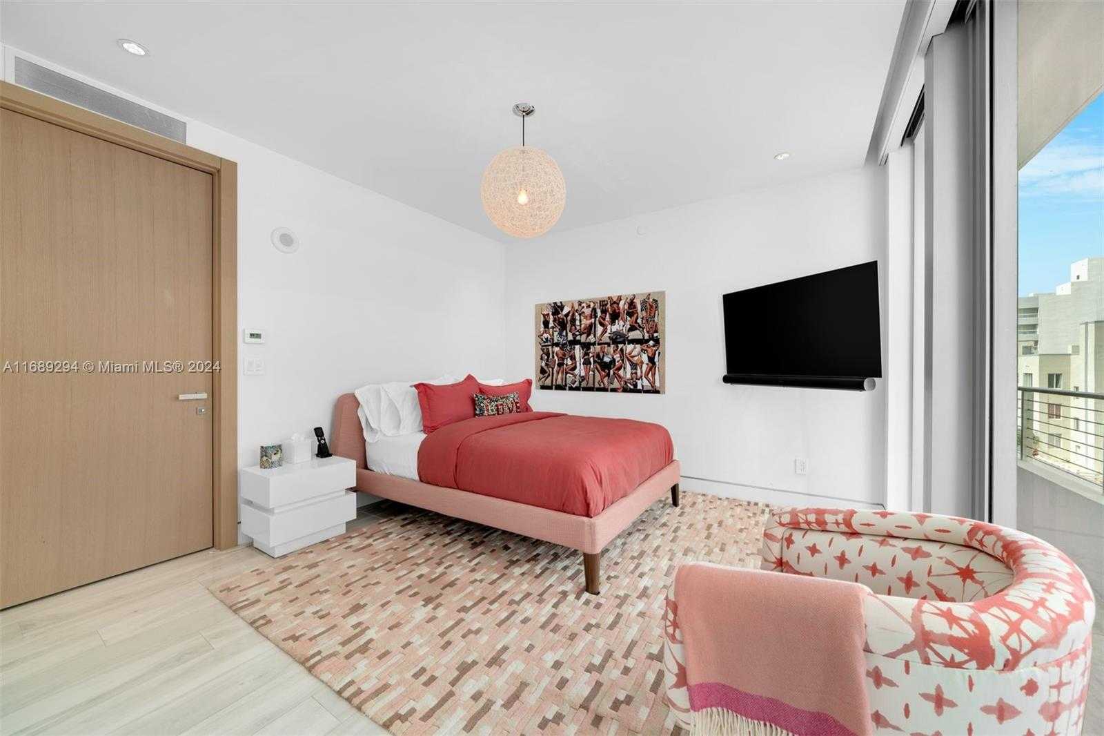 Small Image of 3651 COLLINS AVE #300, Miami Beach Number 22