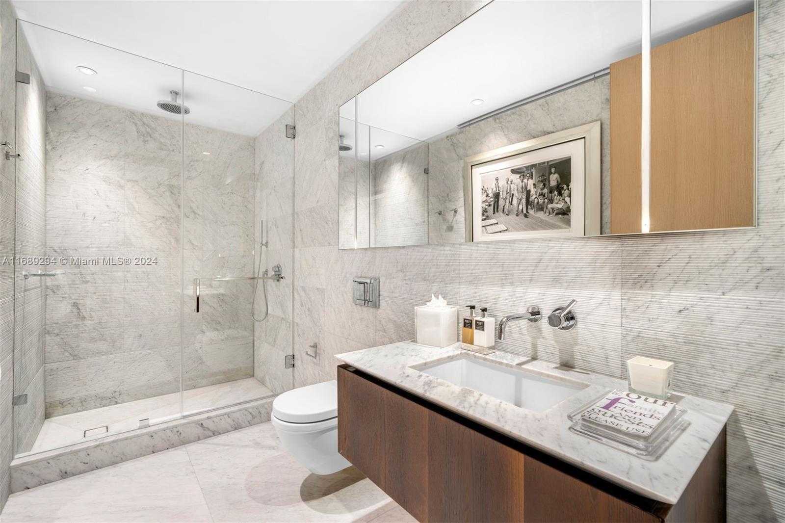 Small Image of 3651 COLLINS AVE #300, Miami Beach Number 26