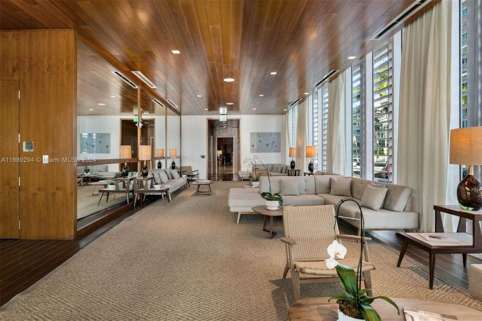 Small Image of 3651 COLLINS AVE #300, Miami Beach Number 30