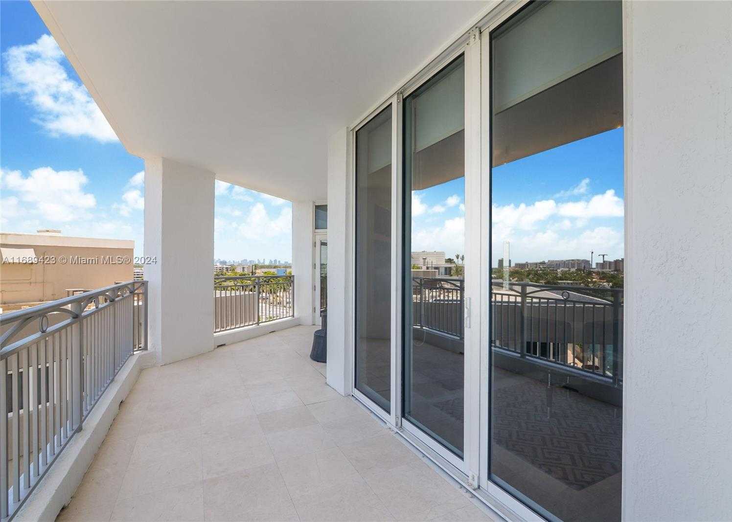 Small Image of 9751 EAST BAY HARBOR DR #8D +Boat Slip, Bay Harbor Islands Number 17