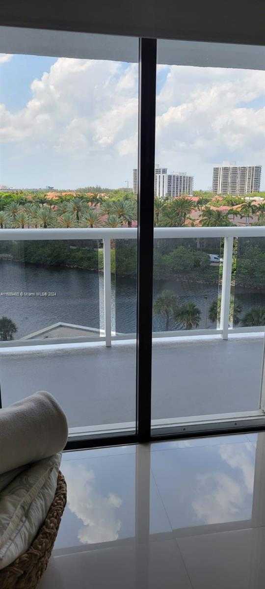 Small Image of 20505 EAST COUNTRY CLUB DR #739, Aventura Number 8