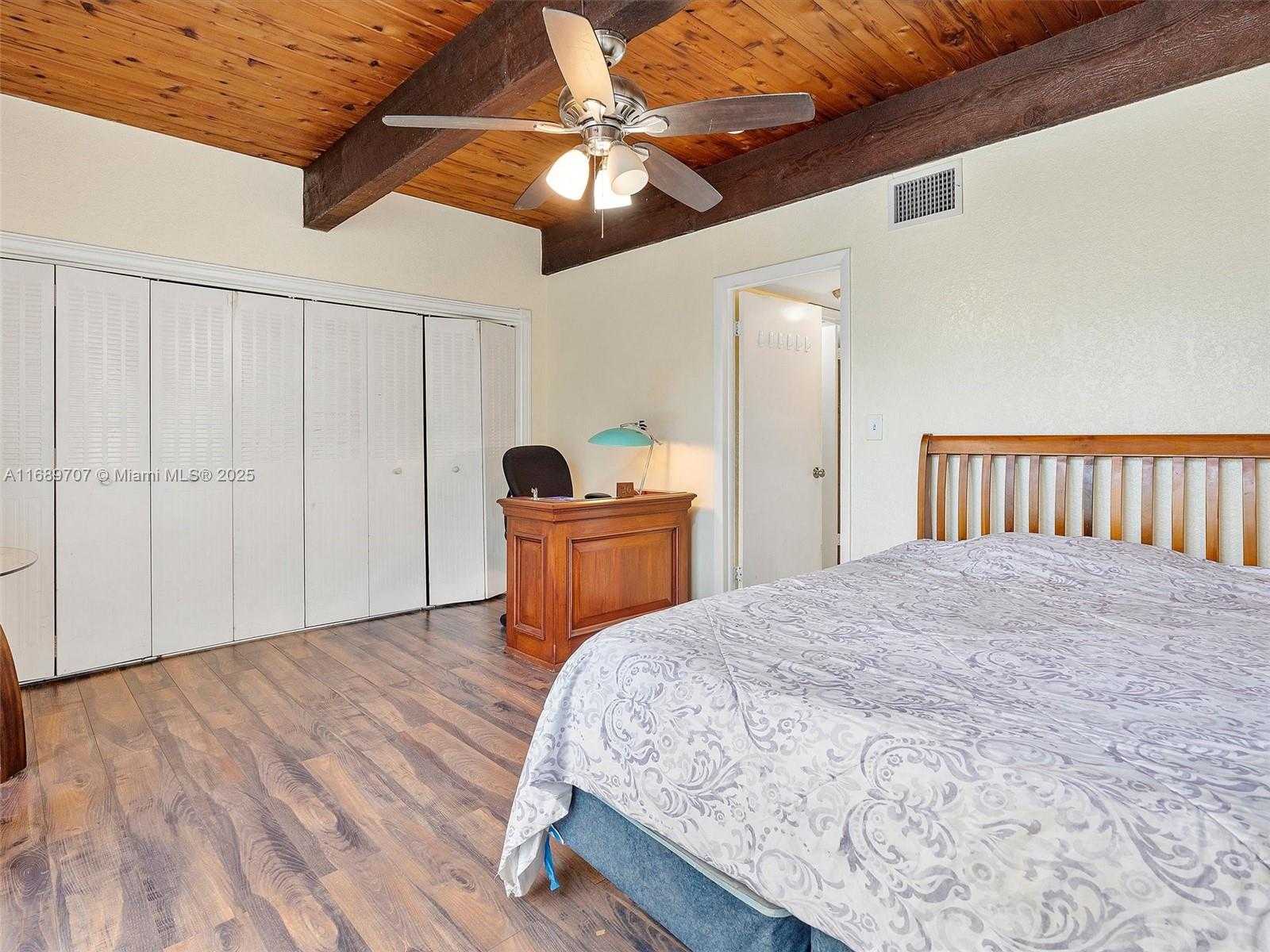 Small Image of 741 EAST COCO PLUM CIR #5, Plantation Number 13