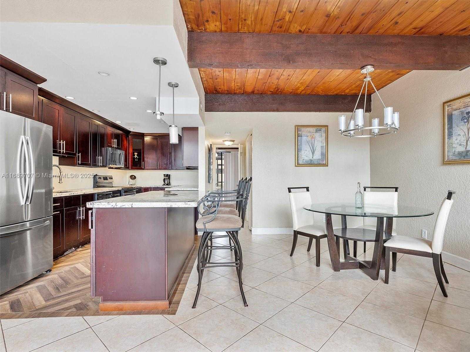 Small Image of 741 EAST COCO PLUM CIR #5, Plantation Number 9