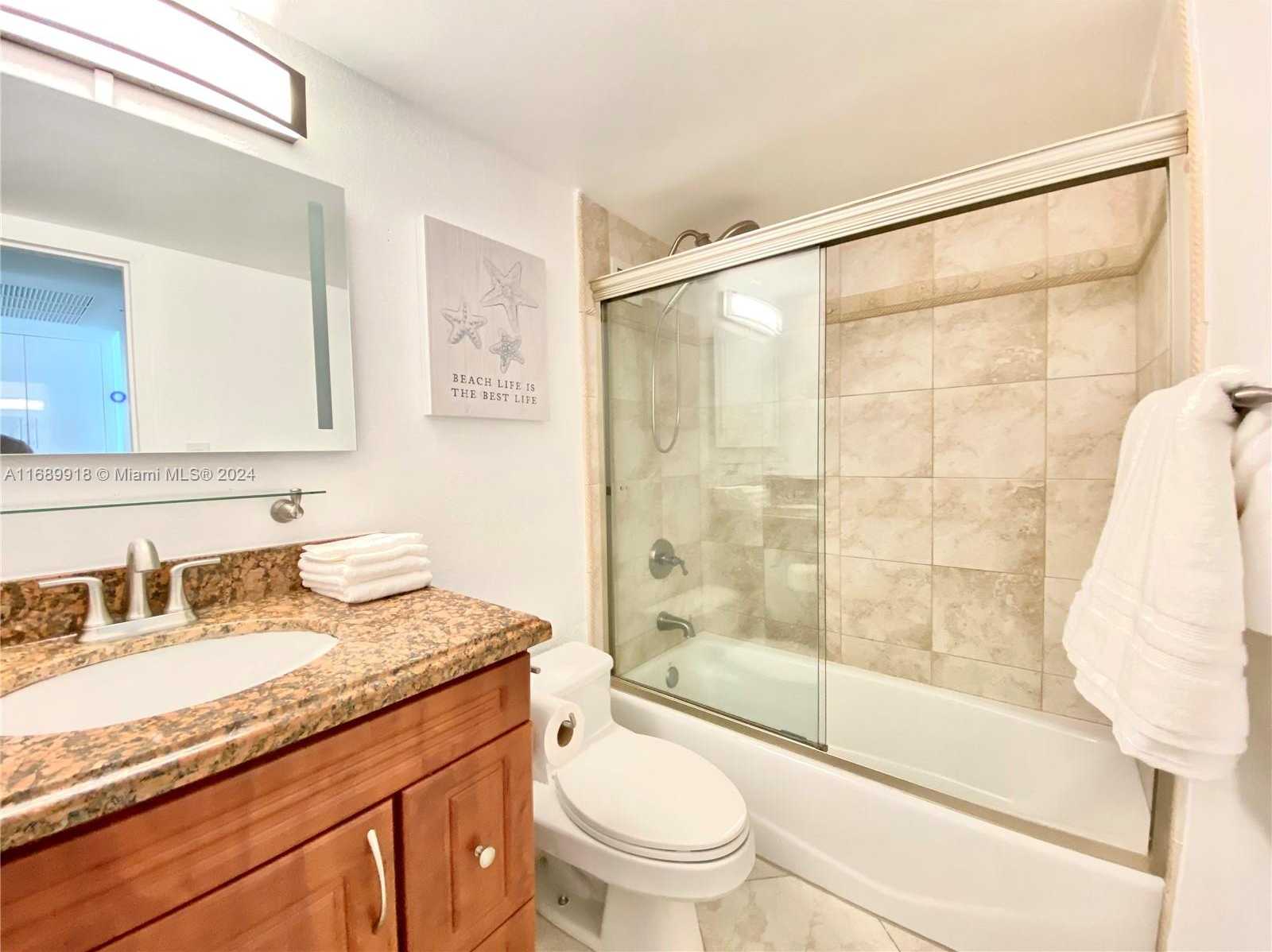 Small Image of 19201 COLLINS AVE #420, Sunny Isles Beach Number 9