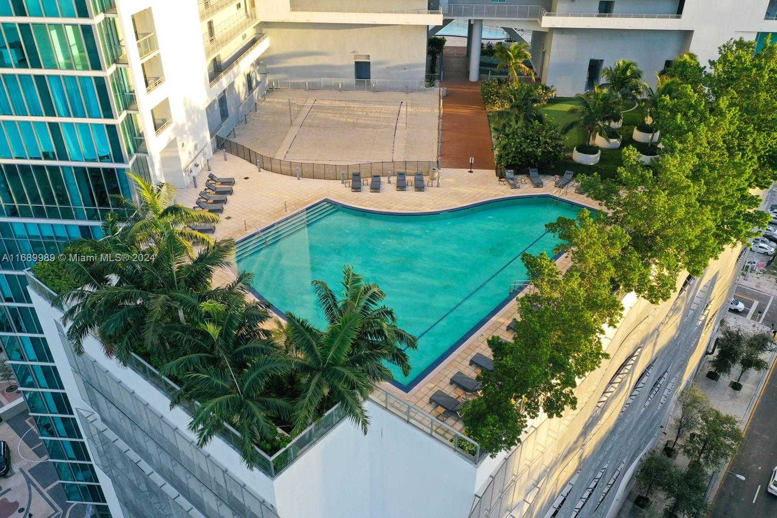 Small Image of 888 BISCAYNE BLVD #4007, Miami Number 19