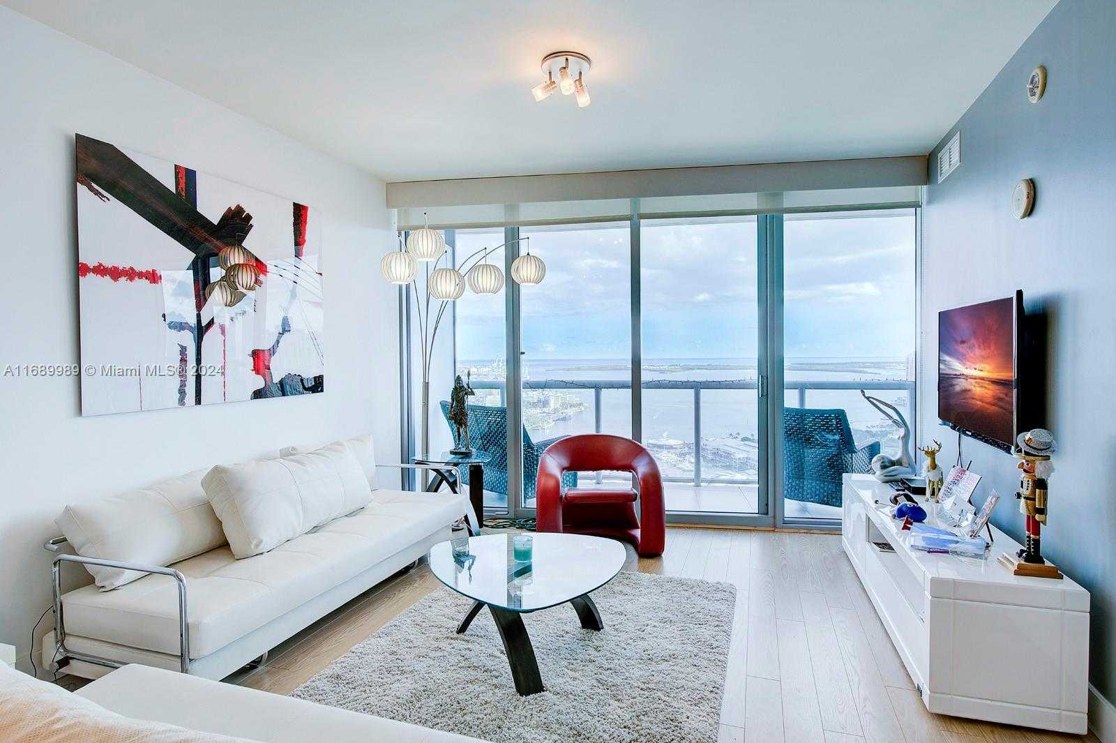 Small Image of 888 BISCAYNE BLVD #4007, Miami Number 4