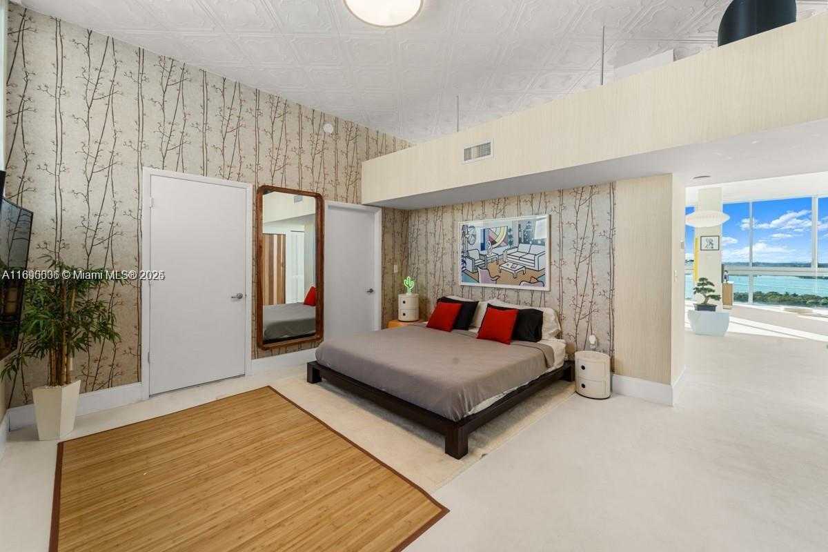 Small Image of 7934 WEST DR #1105, North Bay Village Number 19