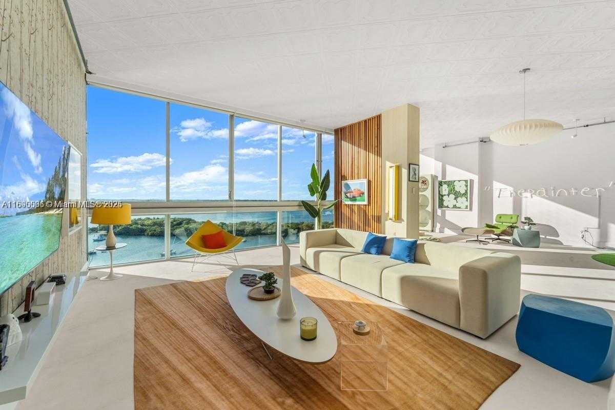 Small Image of 7934 WEST DR #1105, North Bay Village Number 3