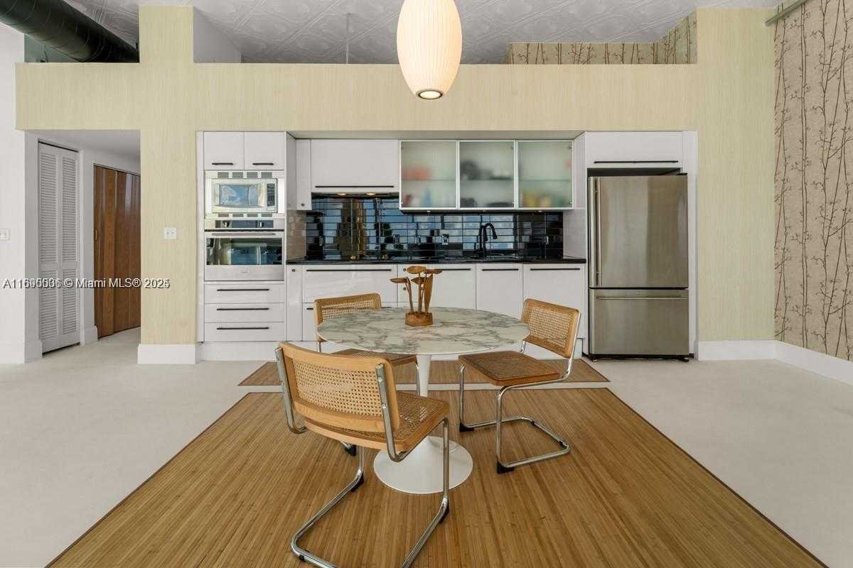 Small Image of 7934 WEST DR #1105, North Bay Village Number 9