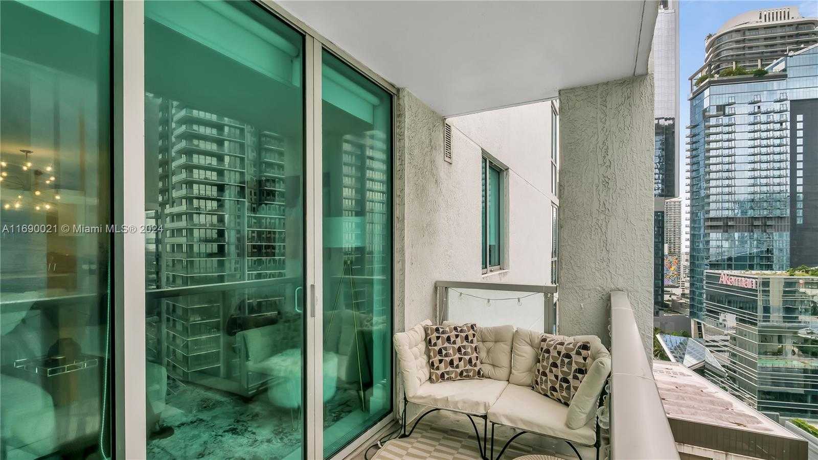 Small Image of 55 SOUTH EAST 6TH ST #2500, Miami Number 18