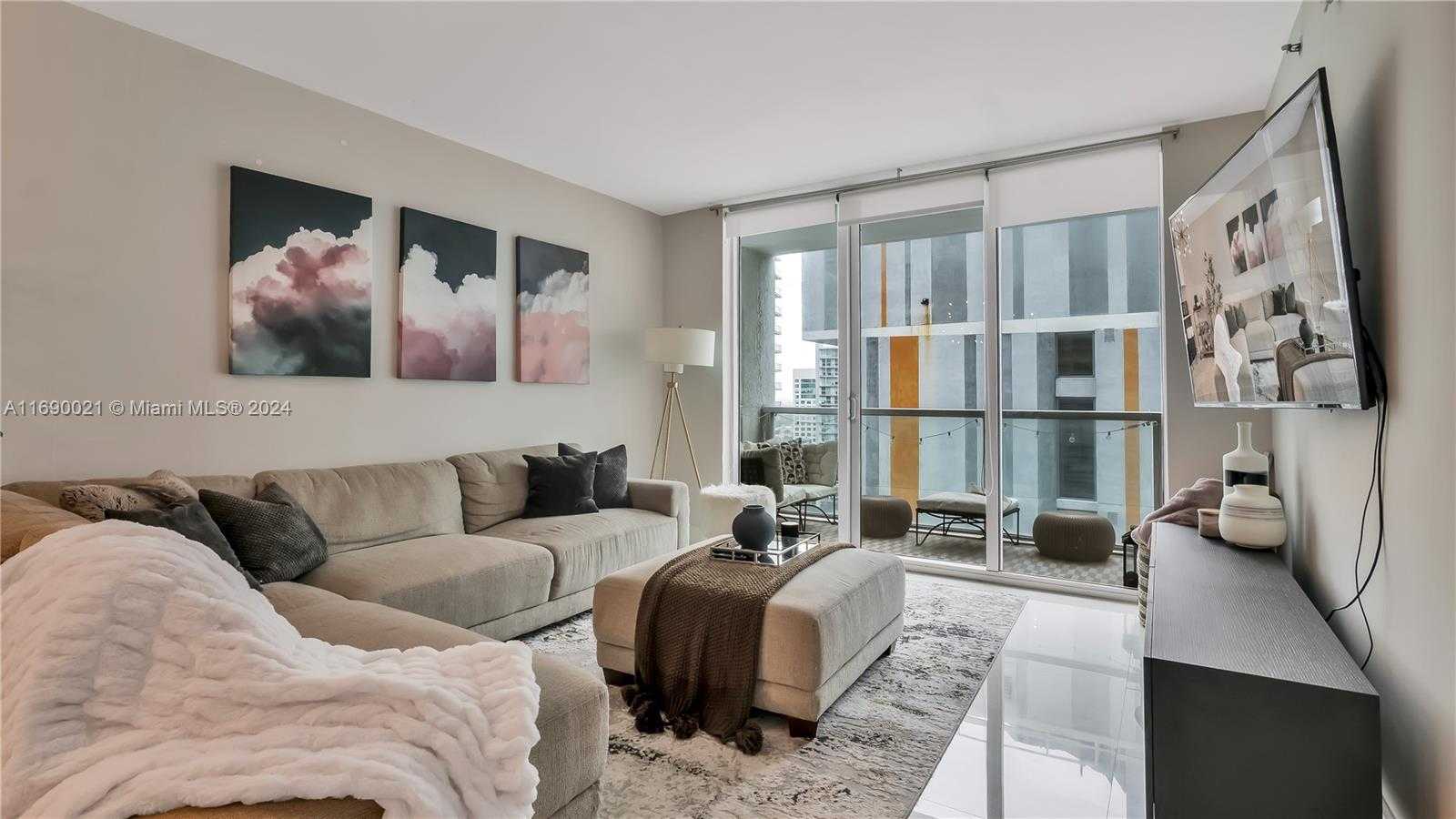 Small Image of 55 SOUTH EAST 6TH ST #2500, Miami Number 2