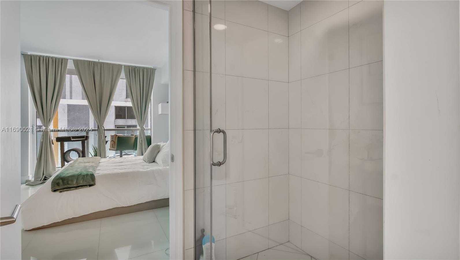 Small Image of 55 SOUTH EAST 6TH ST #2500, Miami Number 22