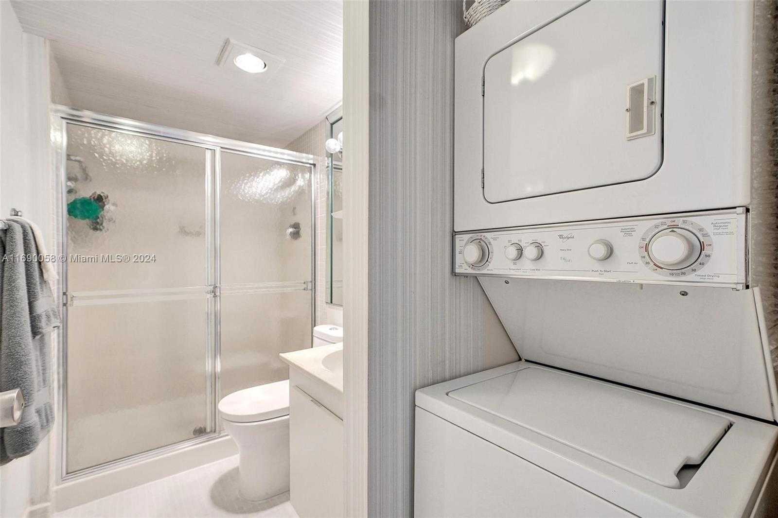 Small Image of 20225 NORTH EAST 34TH CT #2517, Aventura Number 34