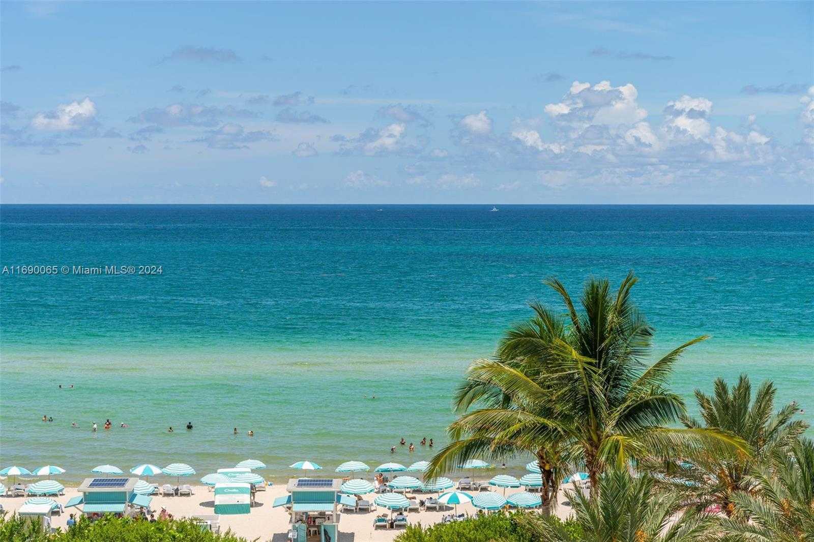 Small Image of 6801 COLLINS AVE #1215, Miami Beach Number 15