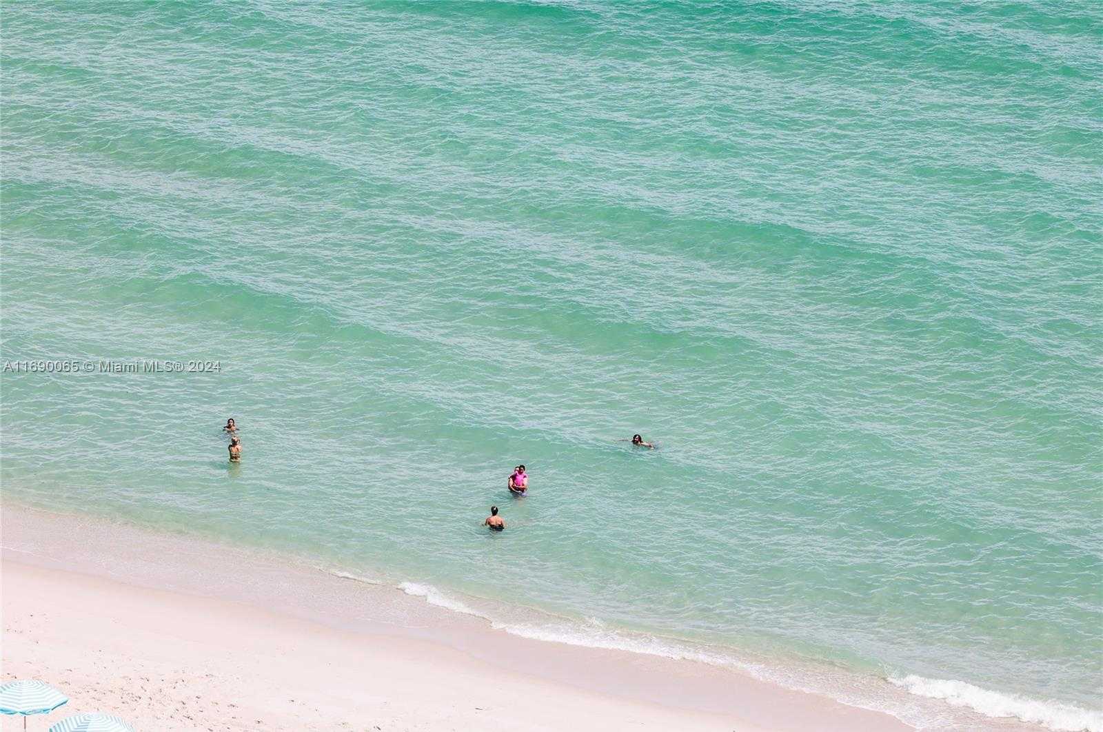 Small Image of 6801 COLLINS AVE #1215, Miami Beach Number 16