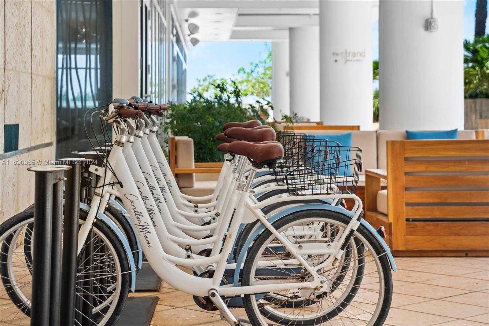 Small Image of 6801 COLLINS AVE #1215, Miami Beach Number 24
