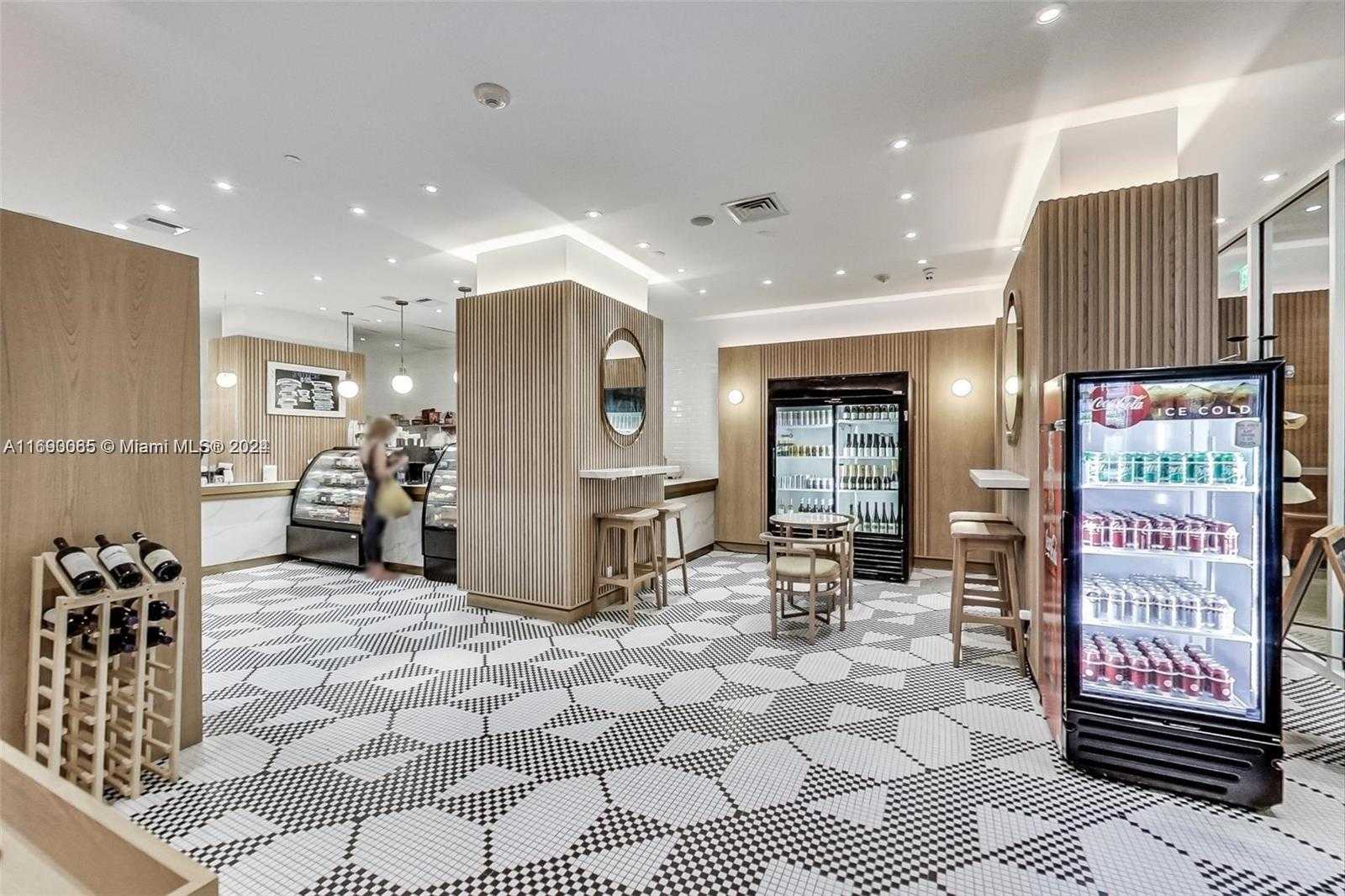 Small Image of 6801 COLLINS AVE #1215, Miami Beach Number 39