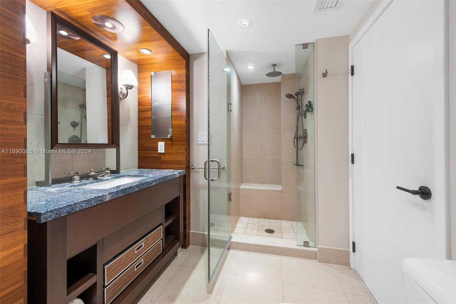 Small Image of 6801 COLLINS AVE #1215, Miami Beach Number 45