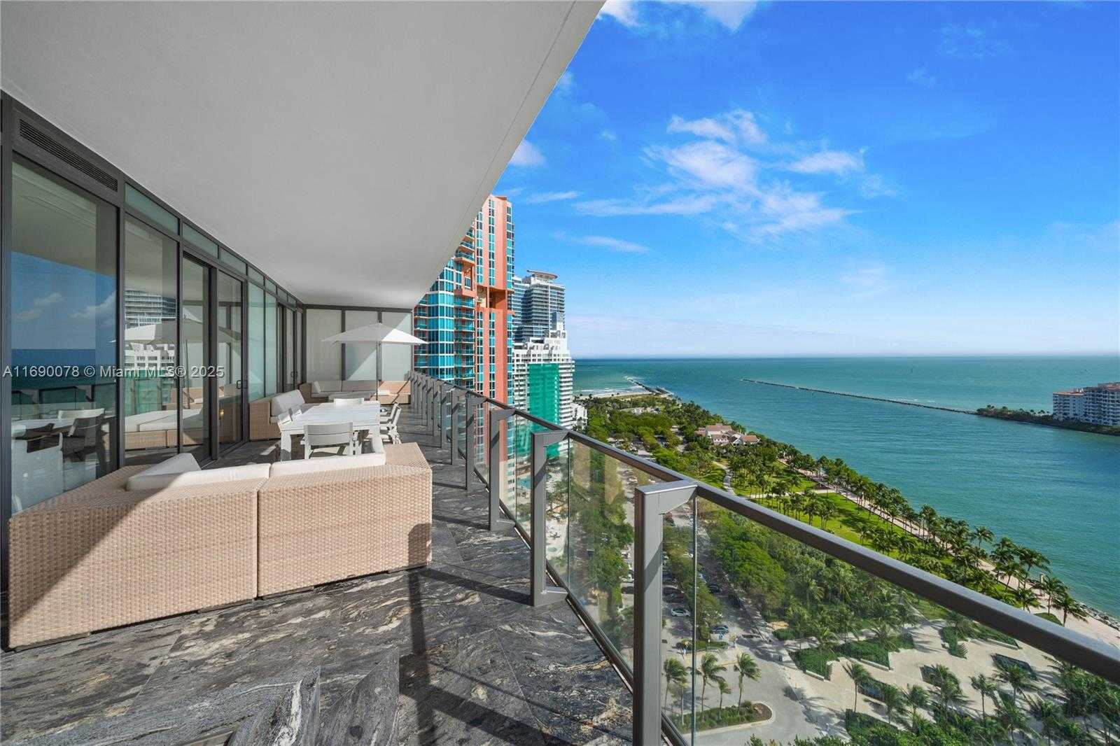 Small Image of 800 SOUTH POINTE DR #2002, Miami Beach Number 32