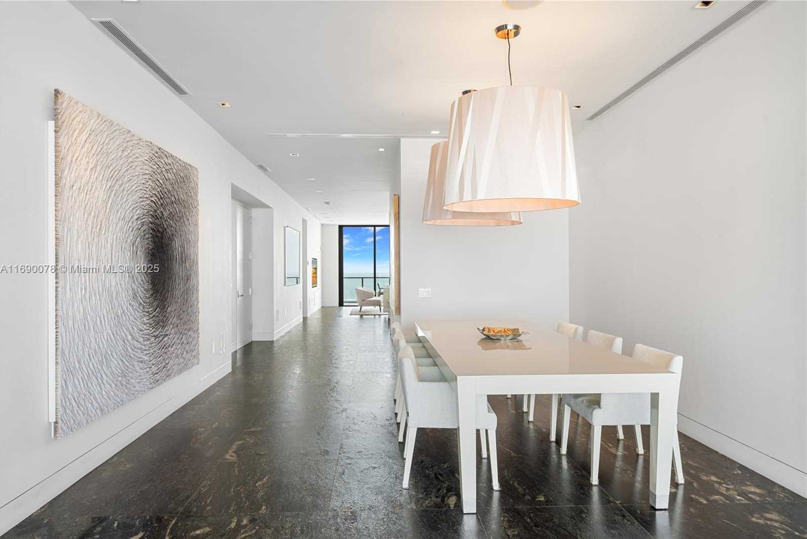 Small Image of 800 SOUTH POINTE DR #2002, Miami Beach Number 45